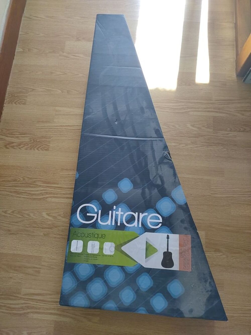 guitare s&egrave;che pour gaucher Instruments de musique