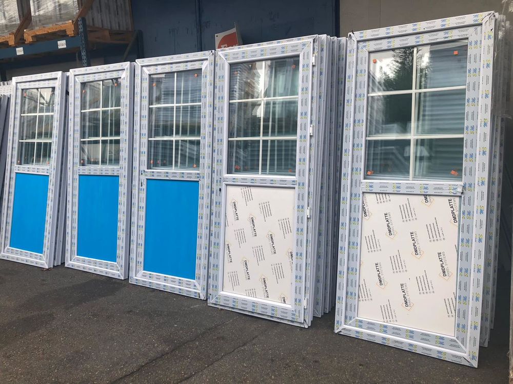 PORTE DE SERVICE PLEINE ET VITREE PVC, ALU EN STOCK ET SUR COMMANDE . Tel: Bricolage