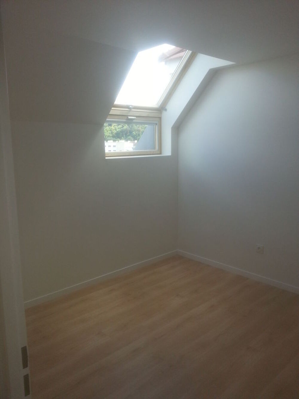 Location Appartement 2P+Parking Chantilly