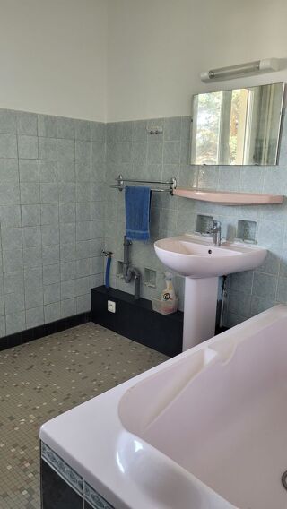  Appartement � vendre 4 pi�ces 97 m�
