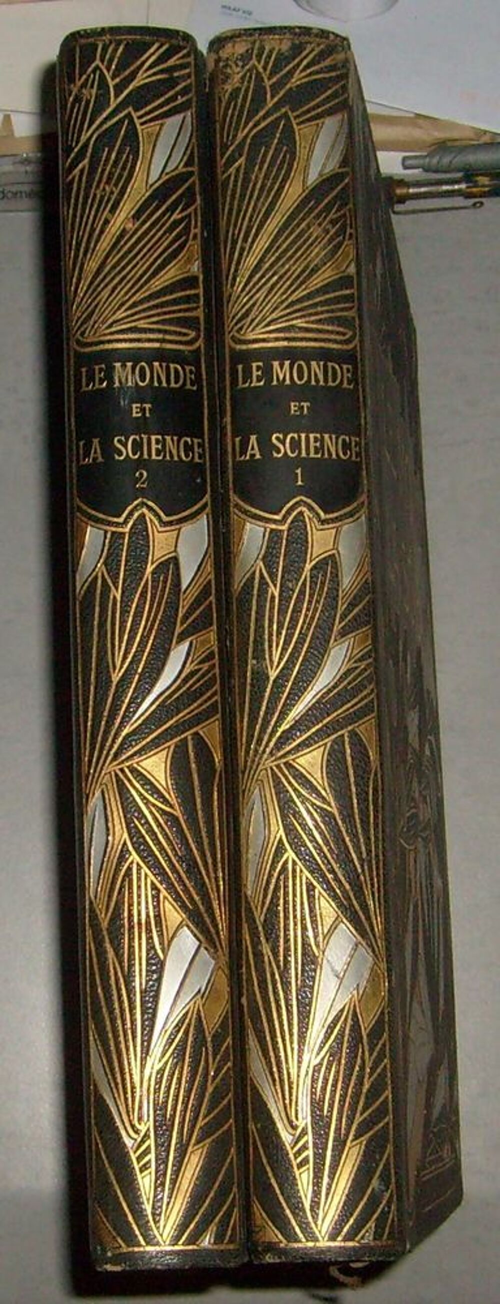 Le monde et la science Livres et BD