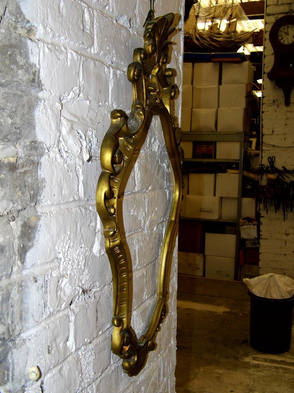 Ancien grand cadre de miroir baroque 75 x 46 cm glace vintage Décoration