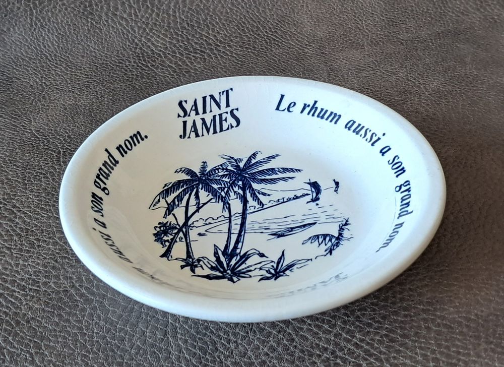 ramasse monnaie coupelle en porcelaine rhum saint James Décoration