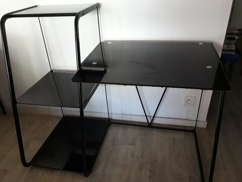 Bureau noir vitres trempes pour droitier et /ou gaucher 30 Hendaye (64)