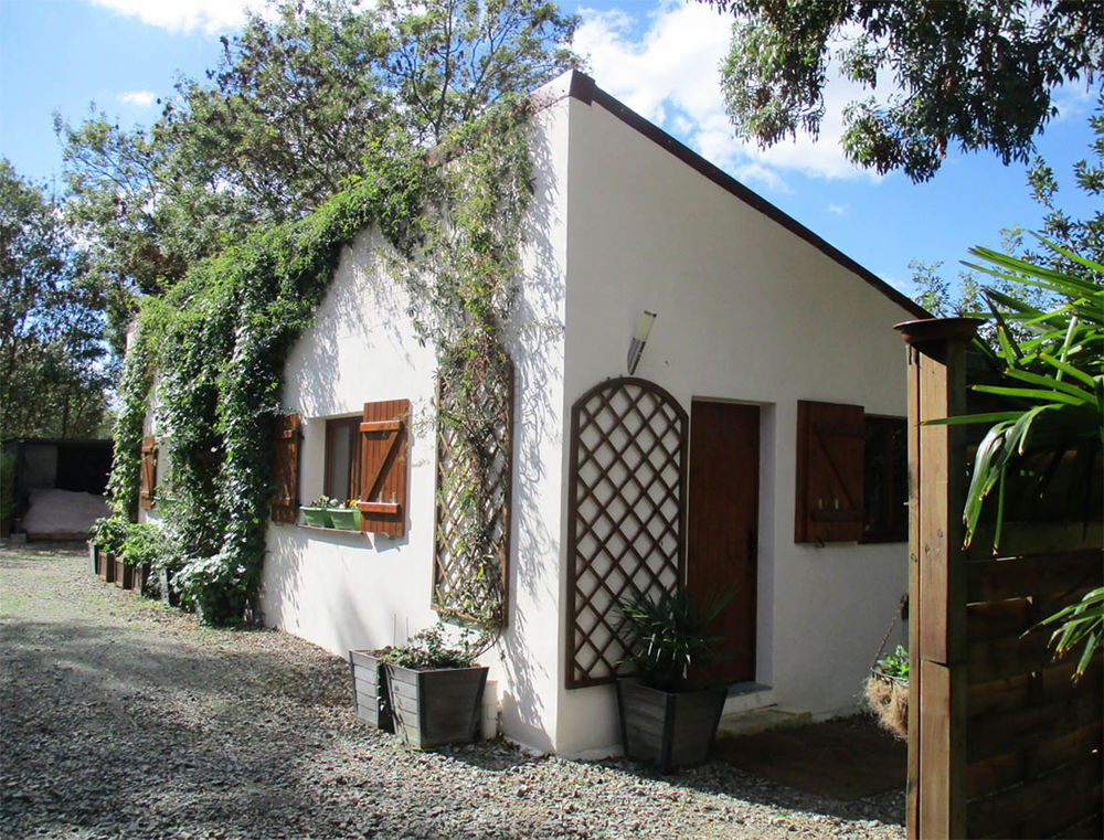 Vente Maison Belle maison plain pied avec grand garage. Vouillé-les-marais