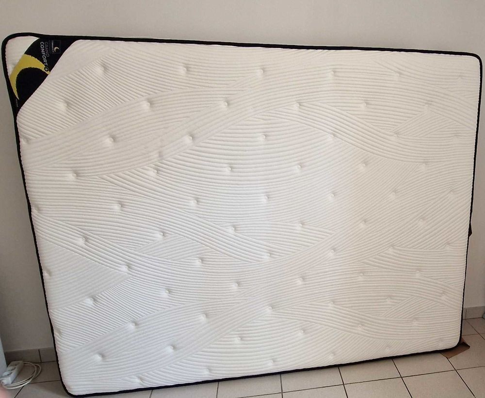 matelas neuf Meubles