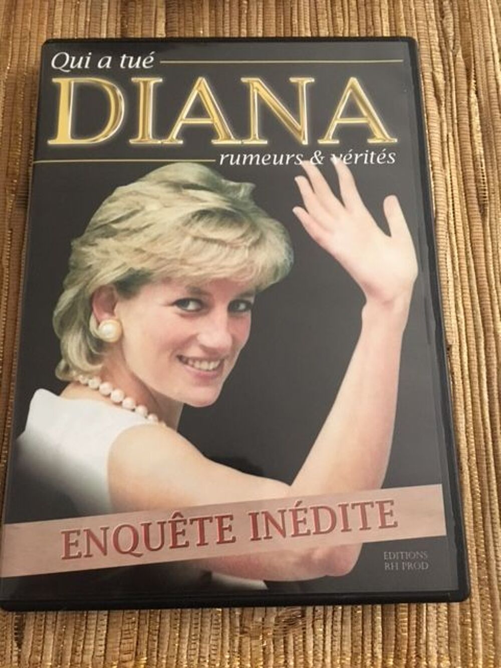DVD Qui a tu&eacute; Diana enqu&ecirc;tes et v&eacute;rit&eacute;s DVD et blu-ray