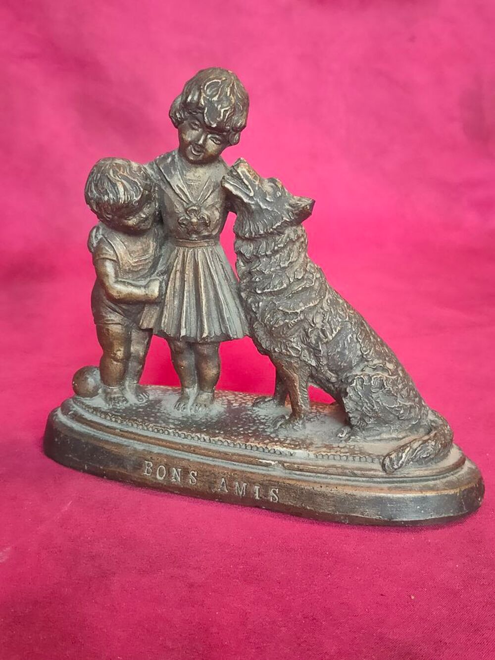 Ancienne statue bons amis Décoration