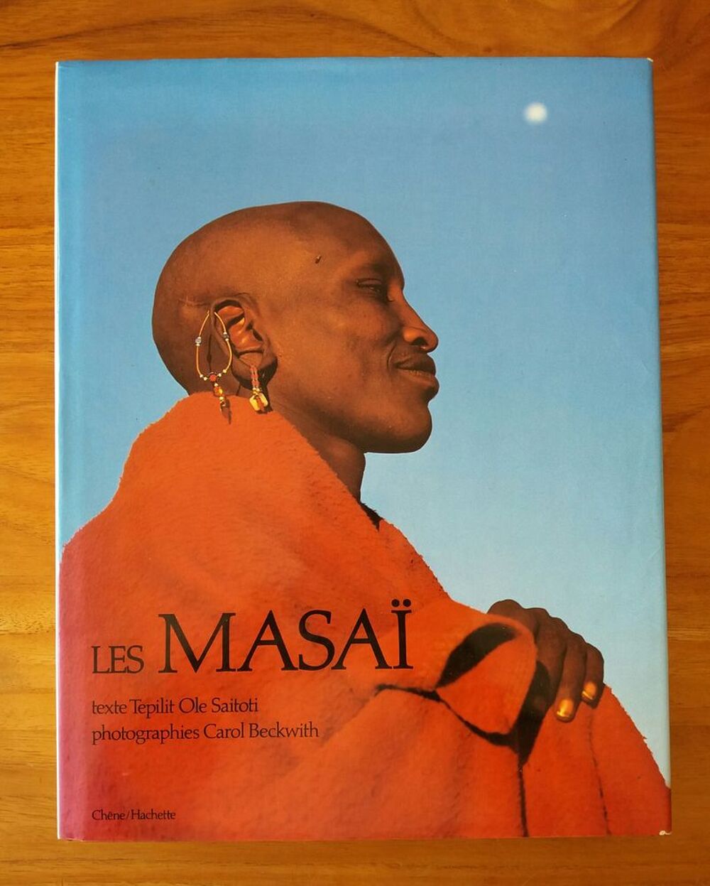 Les Masa&iuml; HACHETTE 1982 Livres et BD