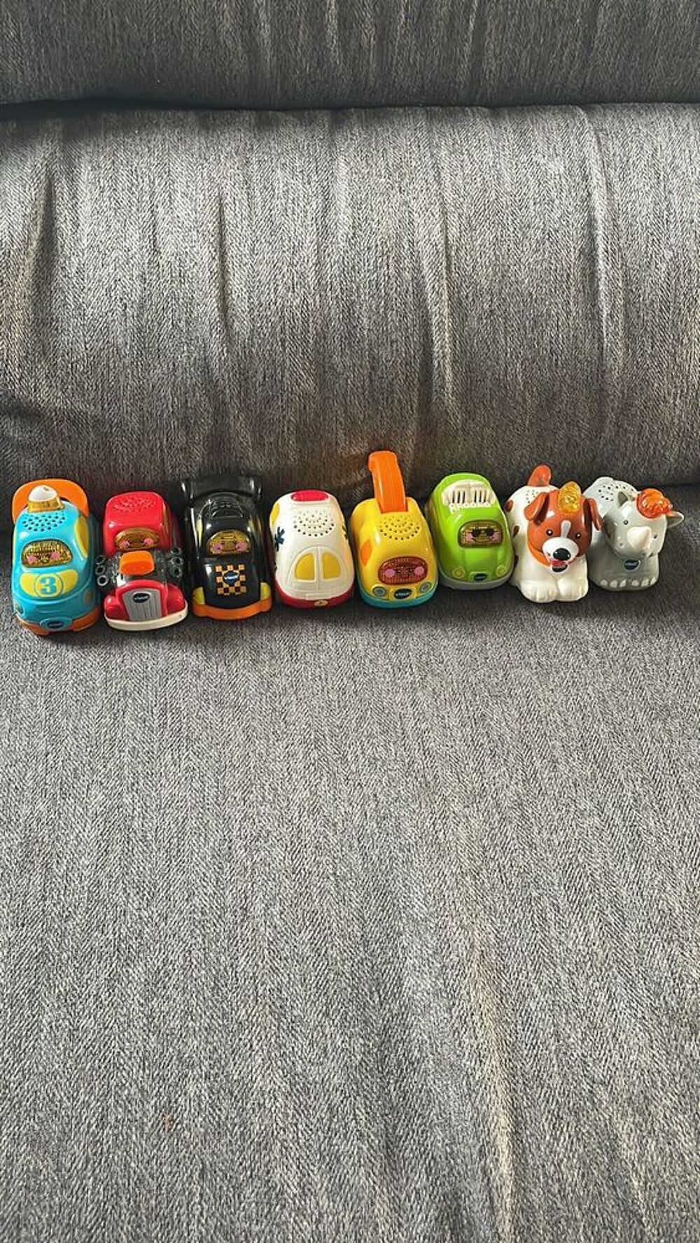 Lot de 6 voitures et 2 animaux tutut bolide Jeux / jouets