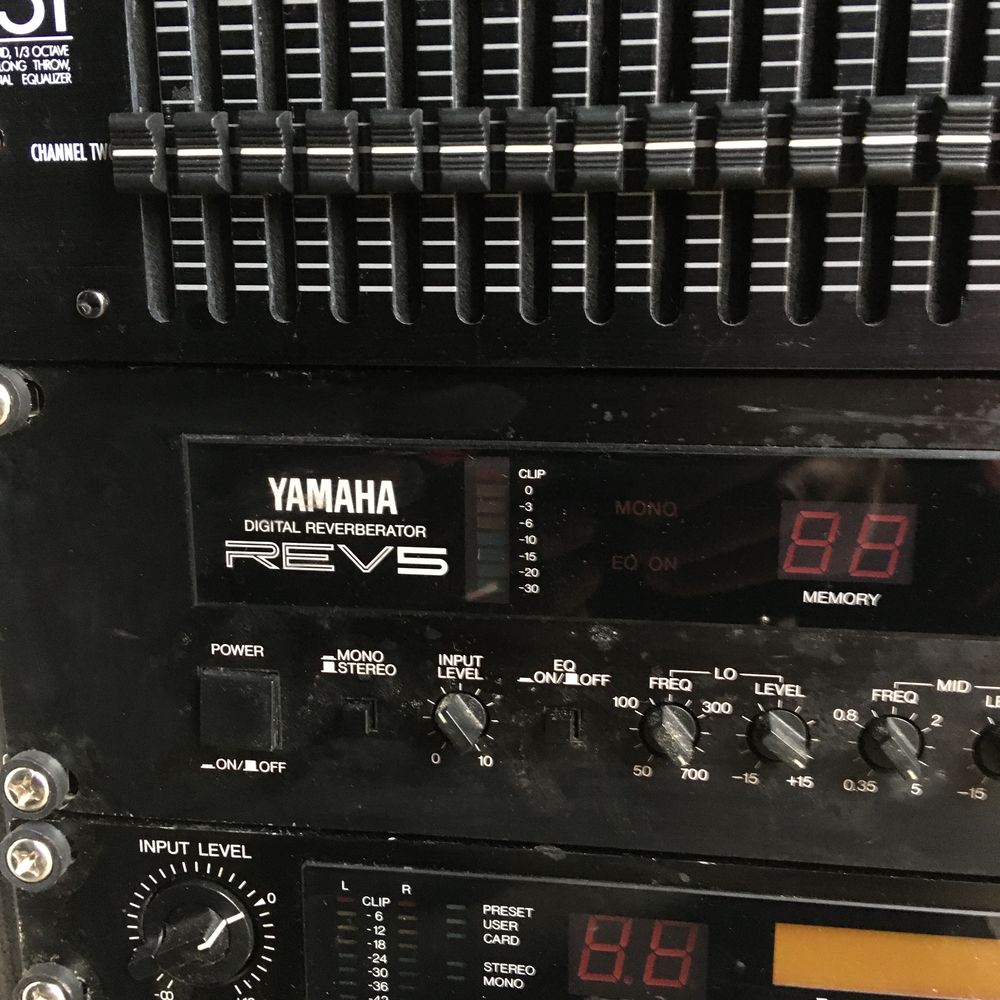 REV 5 Yamaha Audio et hifi