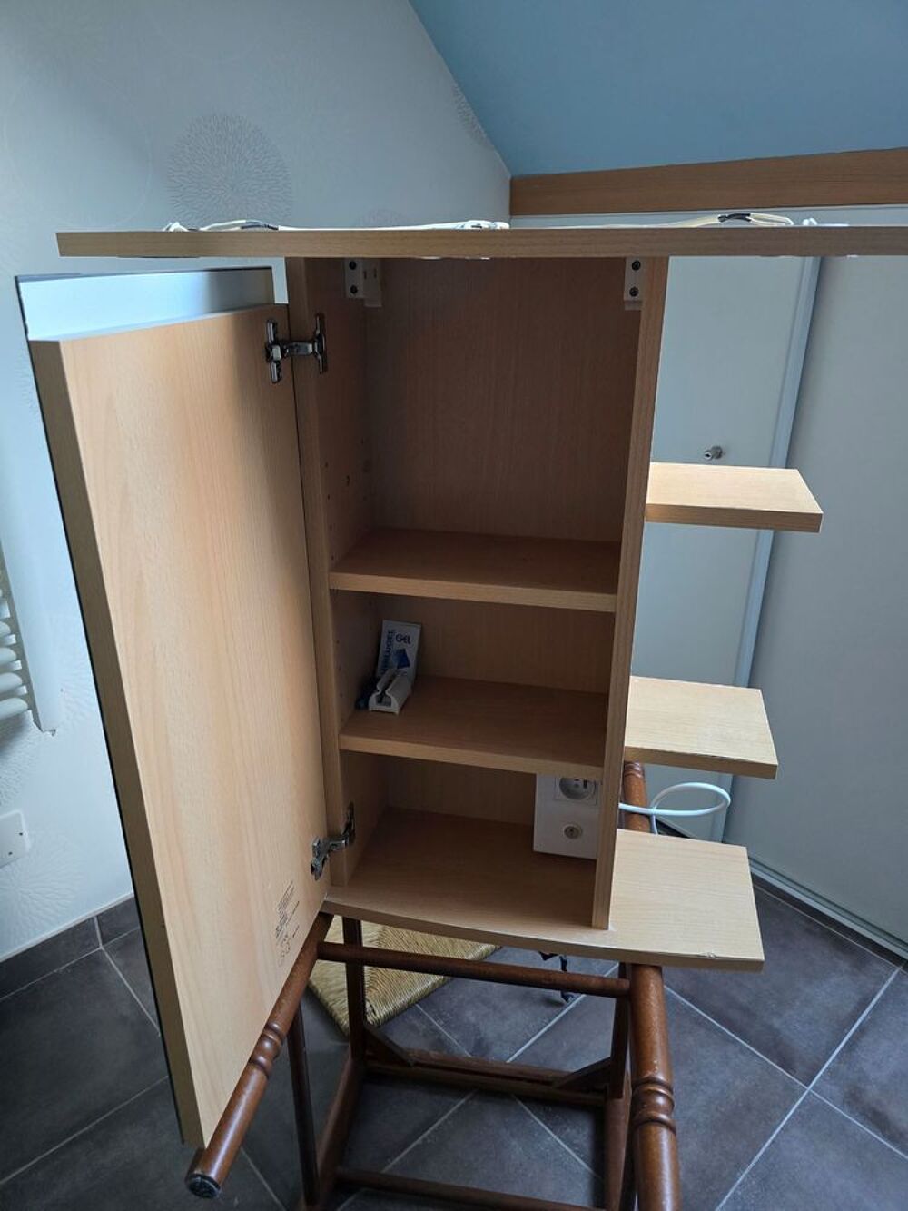 ARMOIRE DE TOILETTE Meubles
