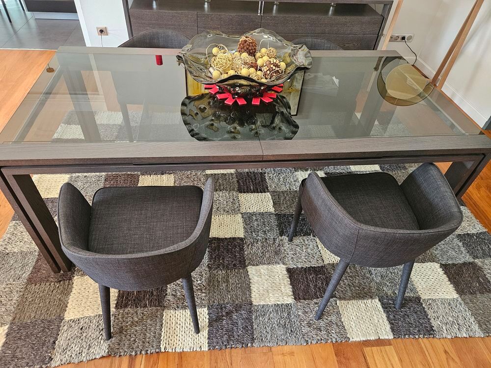 Table et buffet Roche Bobois Meubles