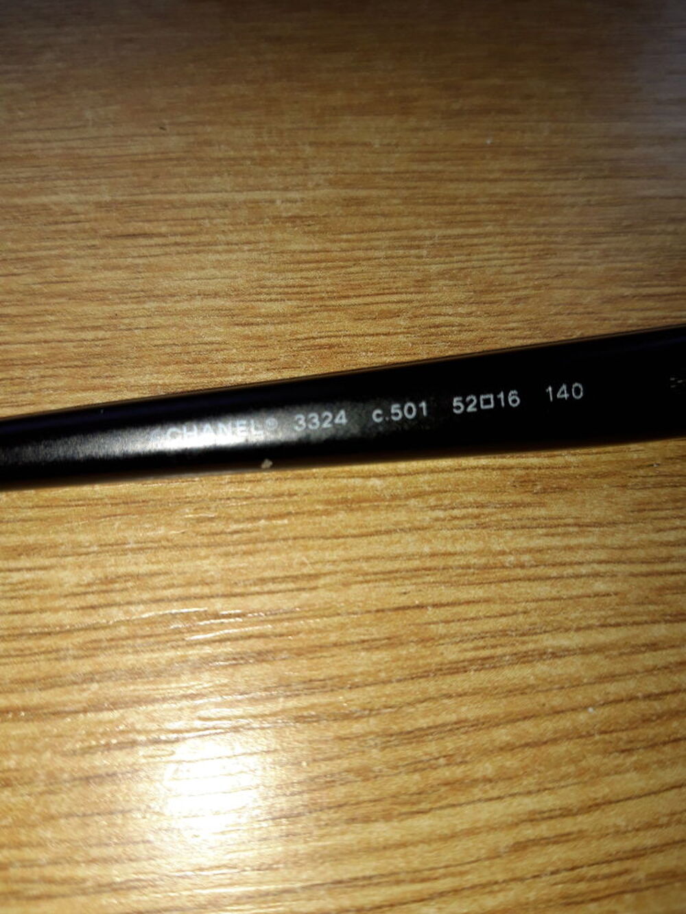 Paire de lunette de vue, monture de grande marque avec son &eacute; Bijoux et montres