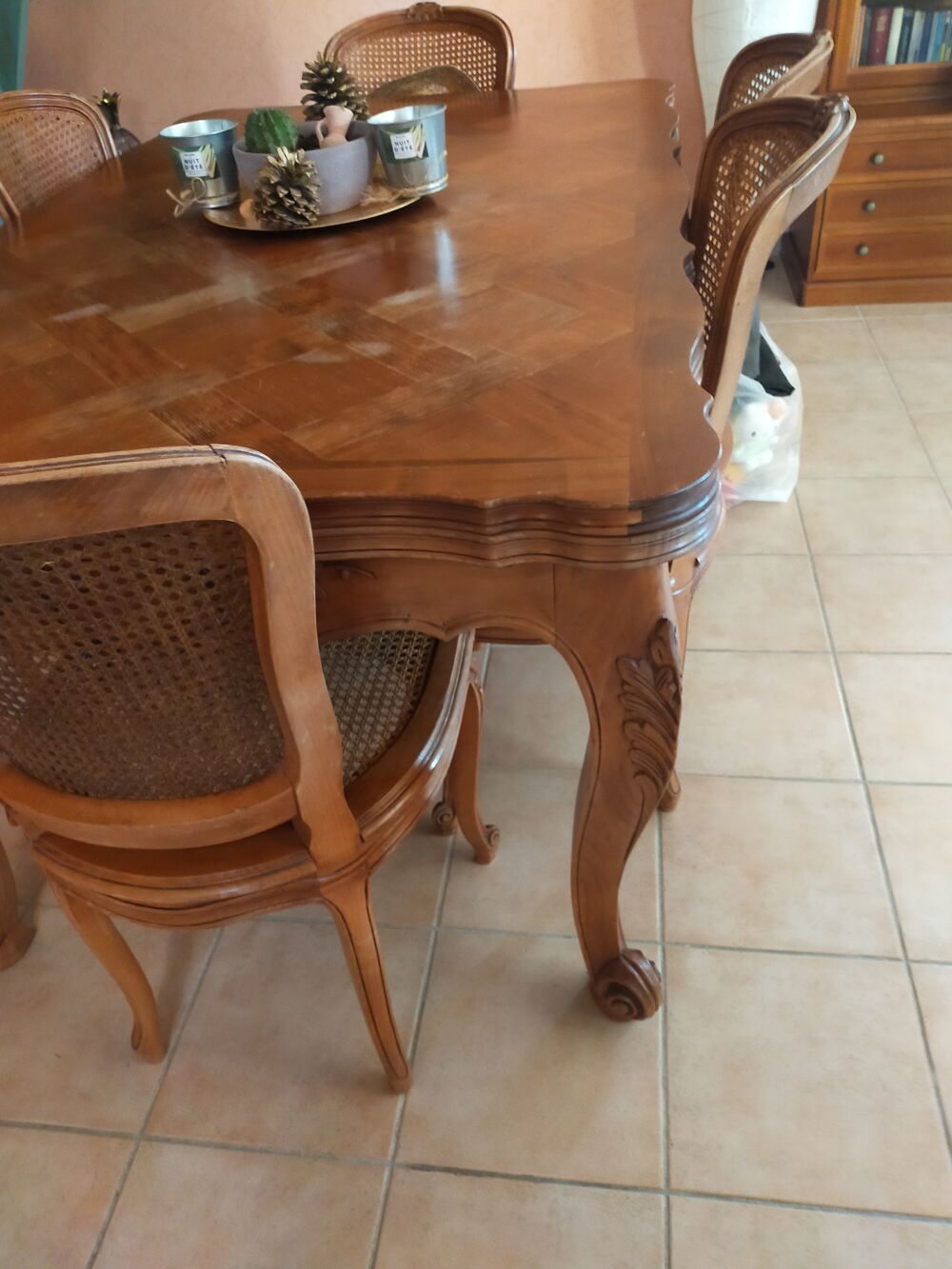 Table + 6 chaises Meubles