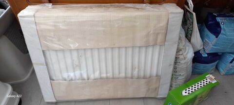    vendre : lot de 2 radiateurs 160 Gouvieux (60)