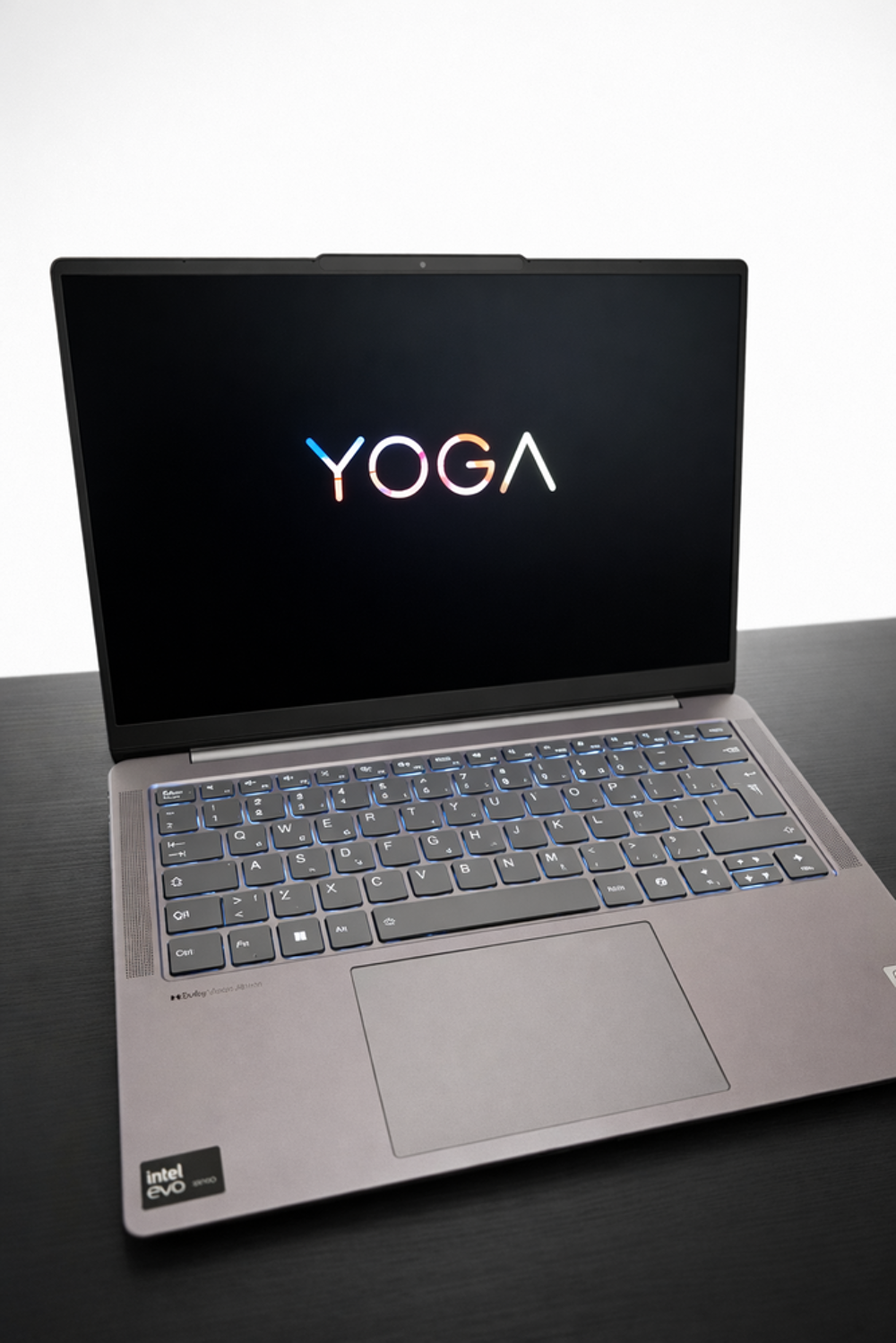 Lenovo Yoga Slim 7 14IMH9 ? Ultra 7 / 32 Go RAM Matériel informatique
