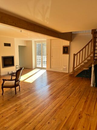  Maison � vendre 4 pi�ces 248 m�