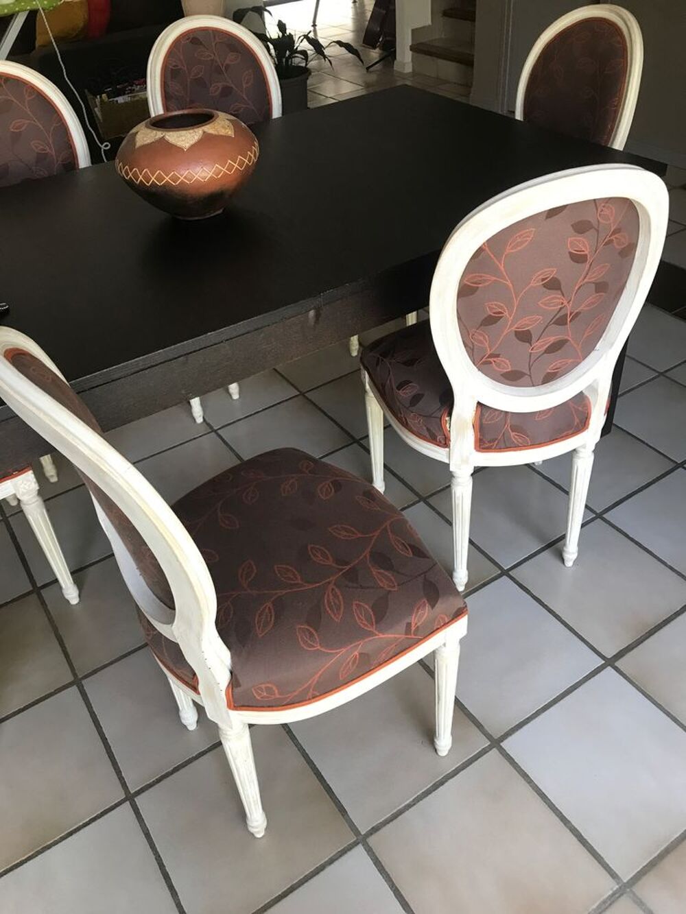 Ensemble table de s&eacute;jour + 6 chaises Meubles