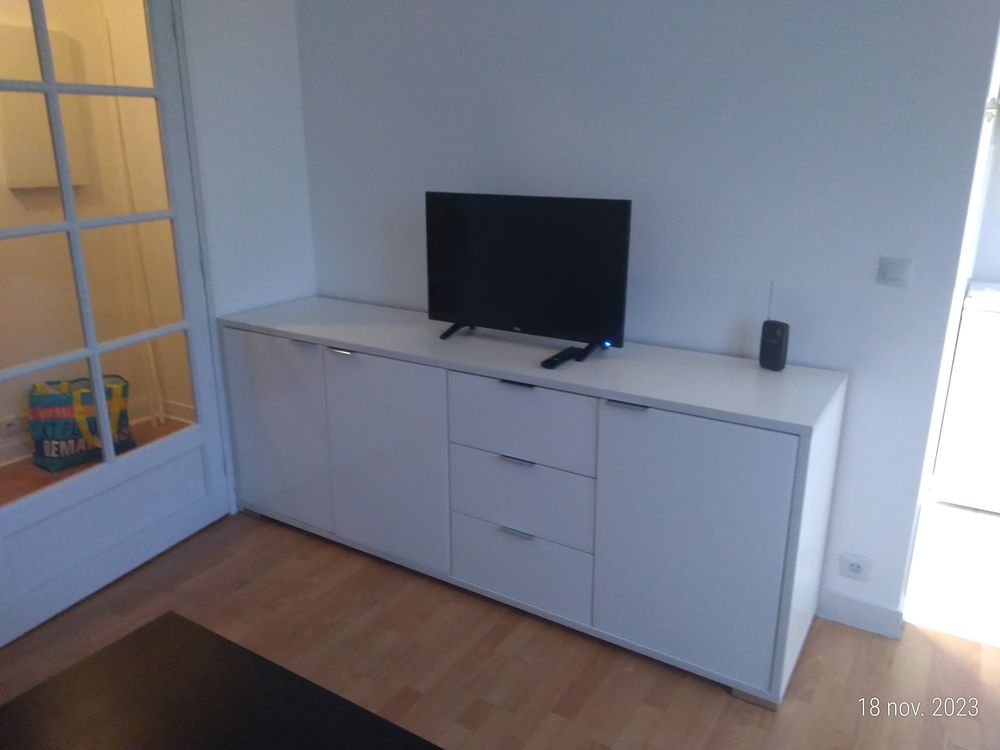 Location Appartement Studio meublé libre au 1 Août 2026 Issy-les-moulineaux