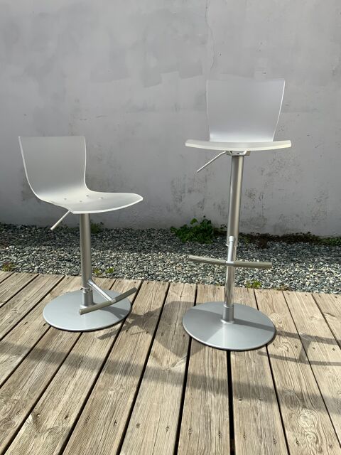 Tabourets de bar design 100 La Rochelle (17)