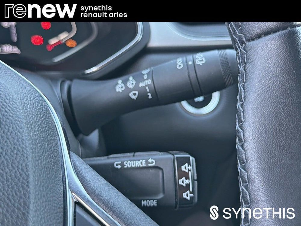 Captur E-Tech 145 - 21 Intens 2022 occasion 13200 Arles