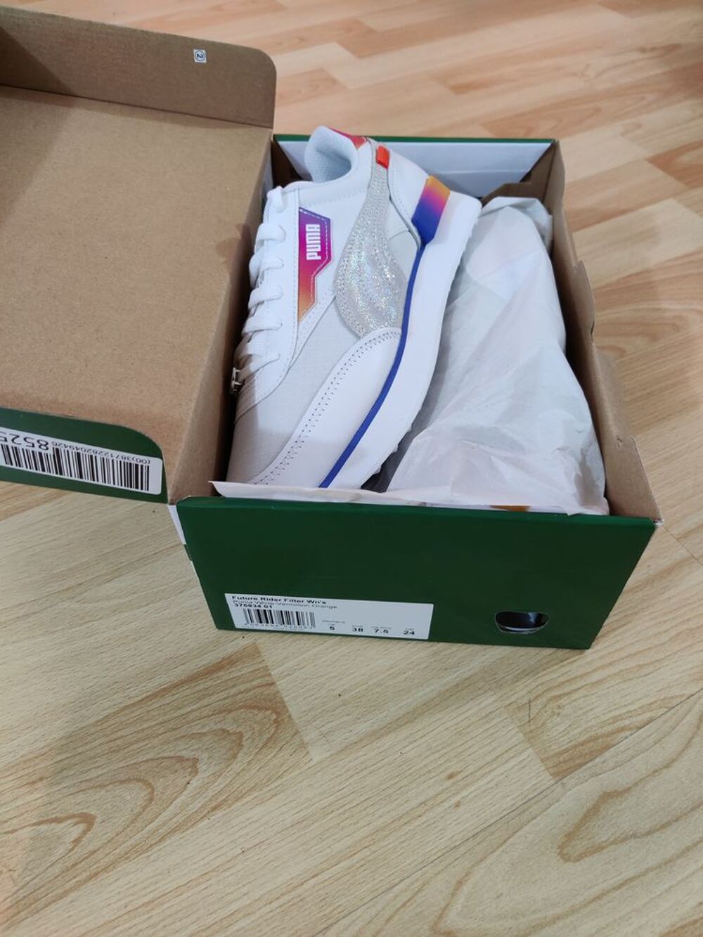 Puma Futur Rider neuve / jamais port&eacute;e Chaussures