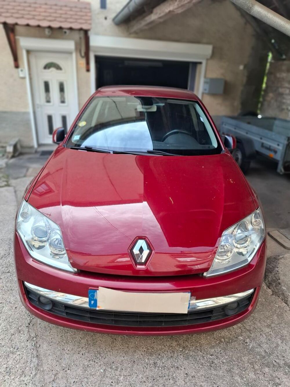 Laguna III 2.0 dCi 150 Expression 2009 occasion 70800 Saint-Loup-sur-Semouse