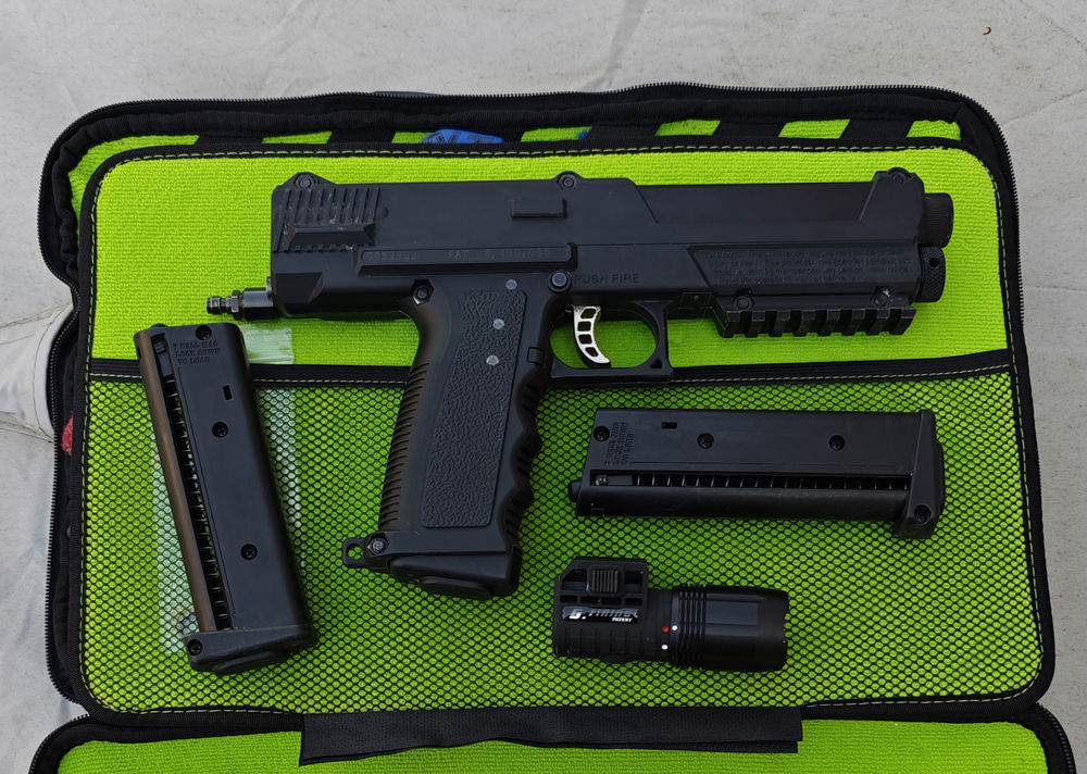 Kit Paintball Tpx + Veste Tactique + bouteille Sports