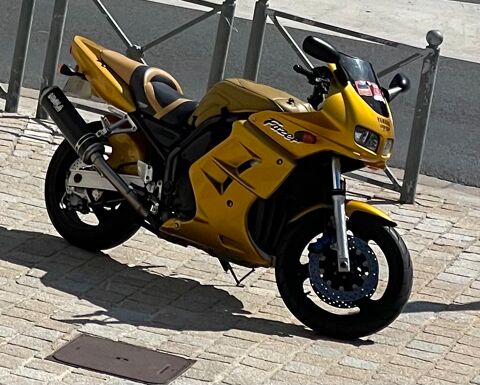 Moto YAMAHA 1998 occasion La Rochelle 17000