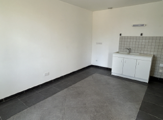  Maison  louer 4 pices 94 m