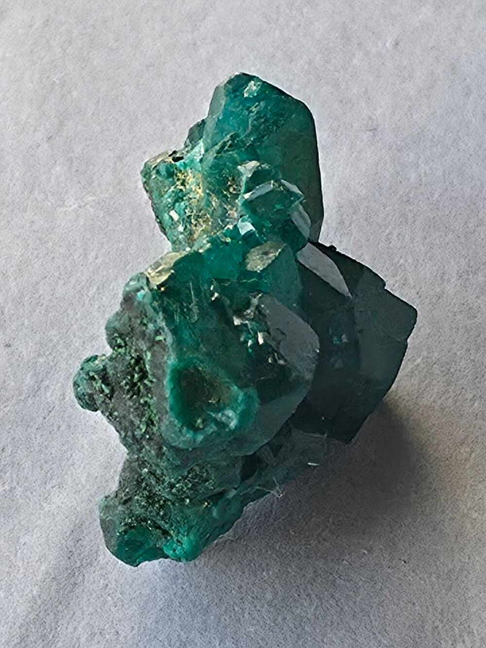 Dioptase Brute du Katanga RDC 5g-Cristaux Vert Emeraude 