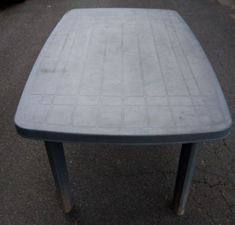 3 tables en plastique 85 x 135 cm Jardin