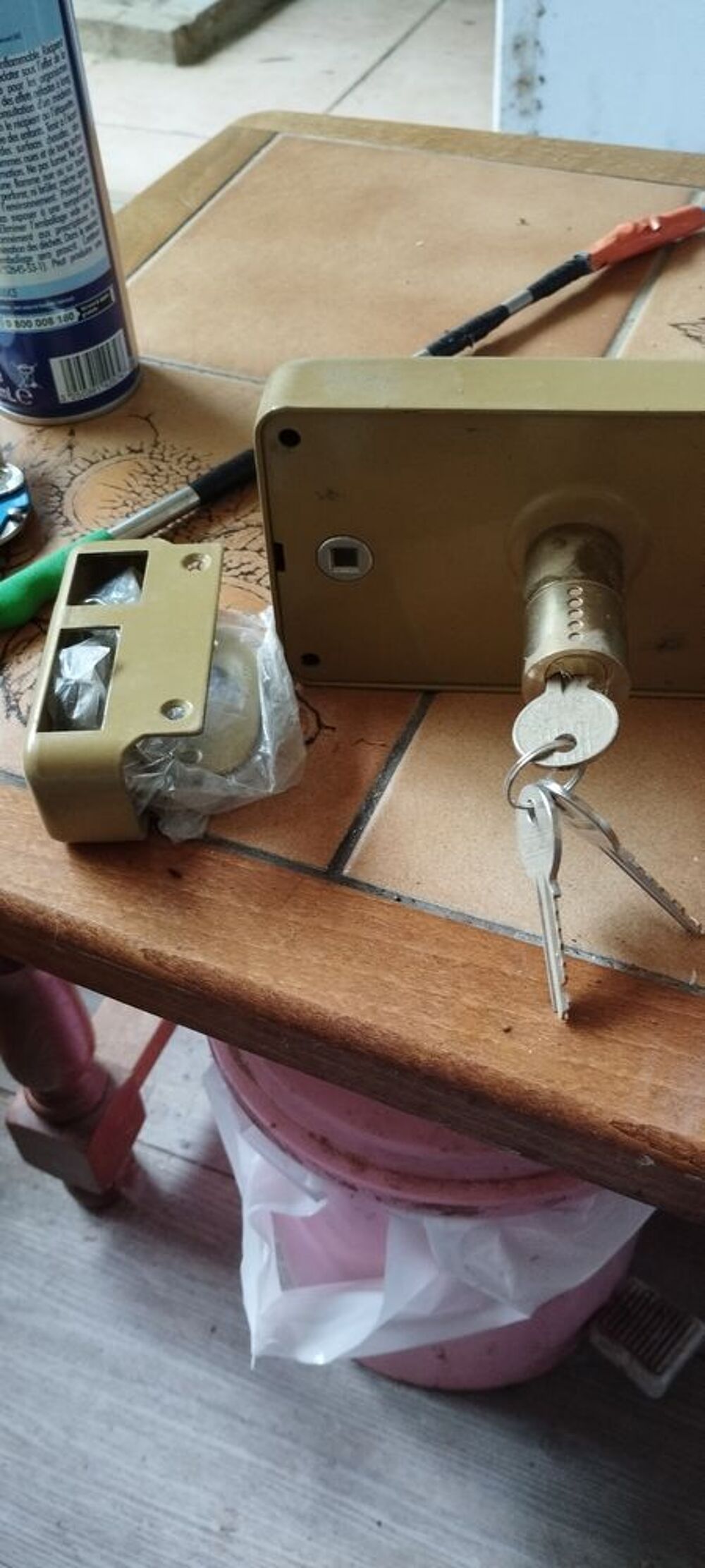 Serrure jamais servi Bricolage