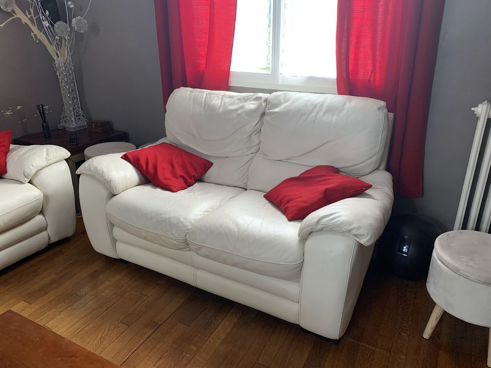 Canap&eacute; cuir beige Meubles