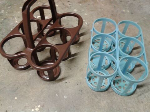 Portes-bouteilles vintage en plastique de couleur Dijon (21)