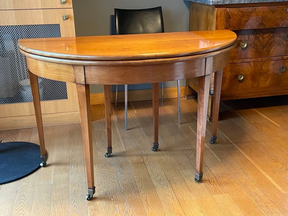 Table demi-lune style Louis XVI Meubles