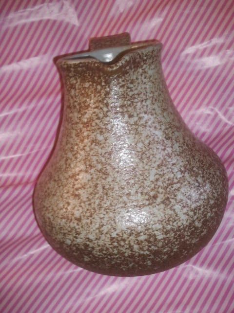 Vase Forme Pichet en Grès Signé  D-Luciani/Bèze  9 La Ferté-Alais (91)