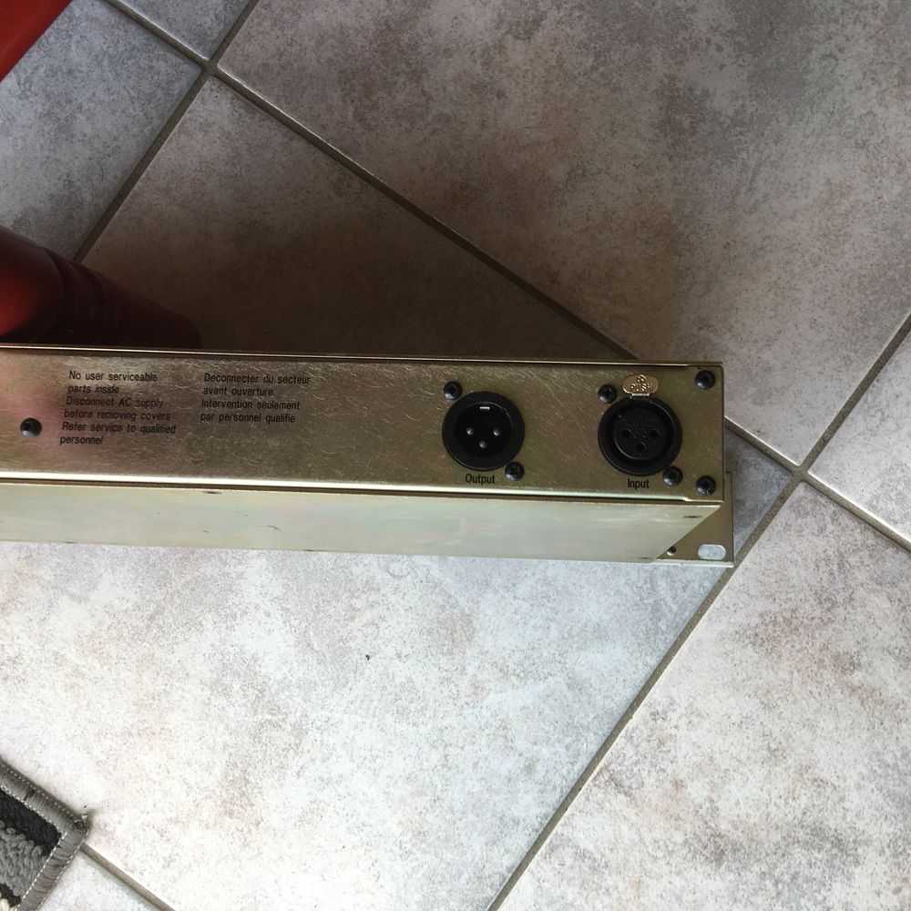 &eacute;galiseur Param&eacute;trique 5 bandes PFL 52B SCV Audio Audio et hifi