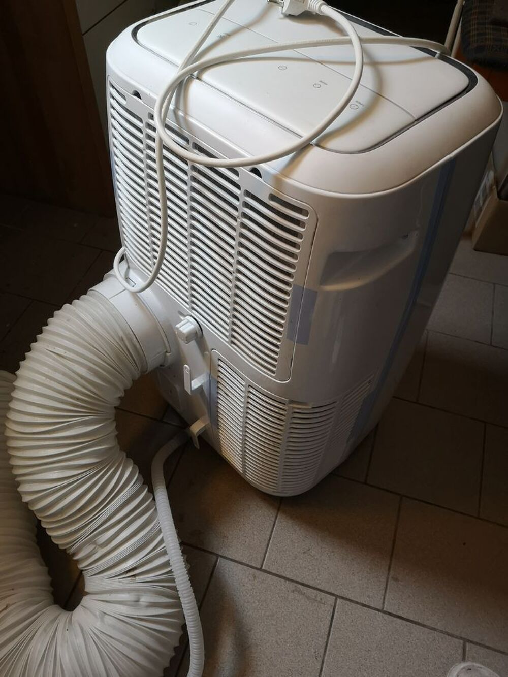 Climatiseur / Machine &agrave; laver Electroménager