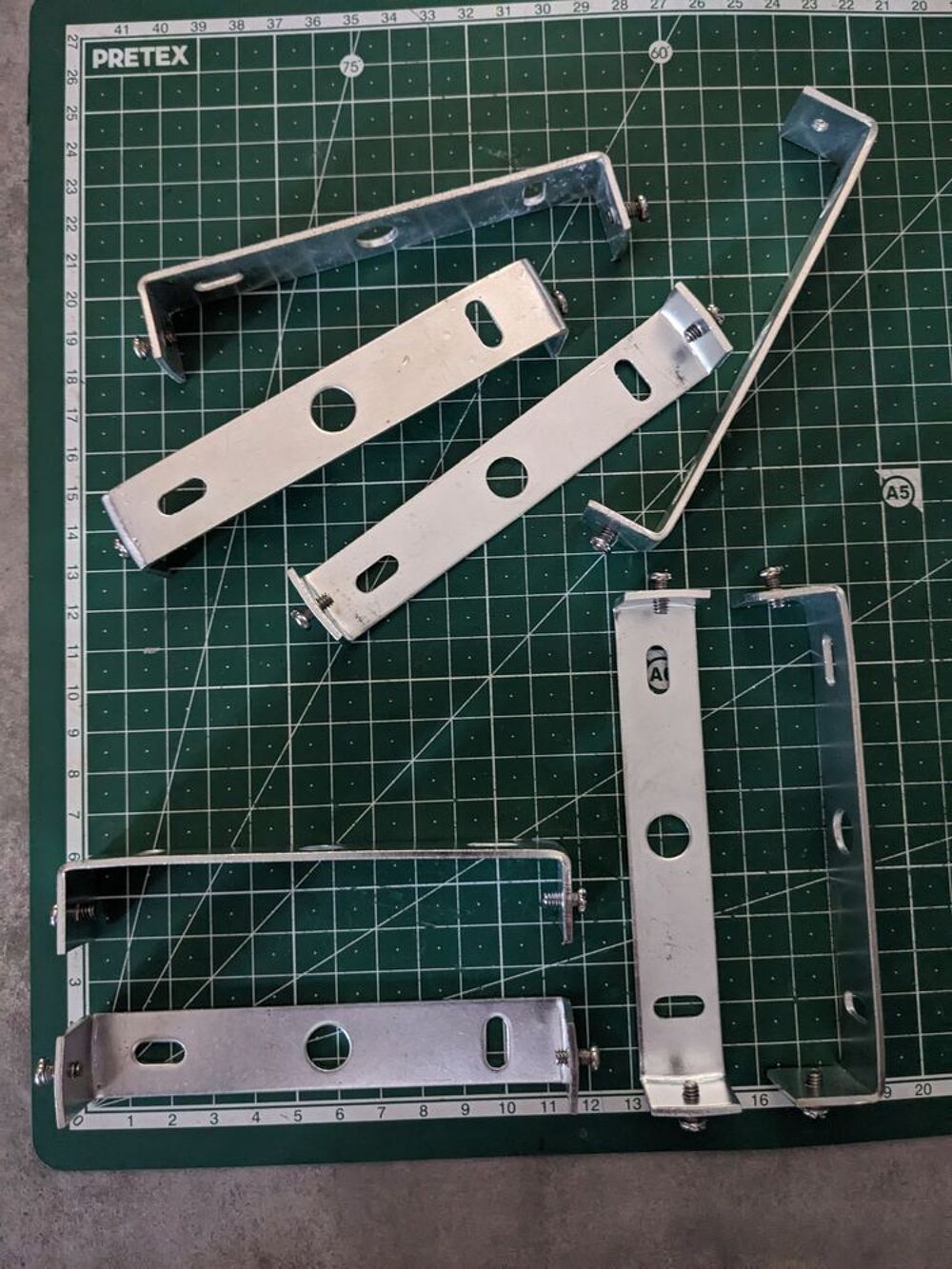 1 UNE Patte de fixation plafonnier de lustre pavillon suspen Bricolage