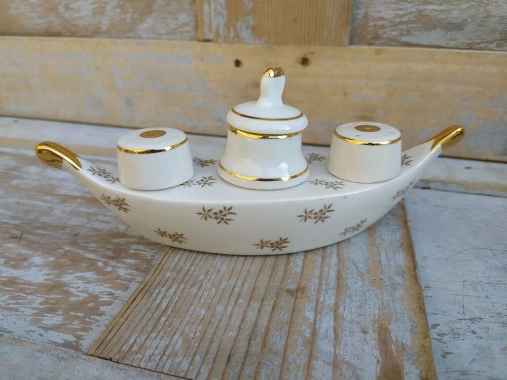 Service &agrave; Condiments Porcelaine Napol&eacute;on 1er Ajaccio Corse Décoration