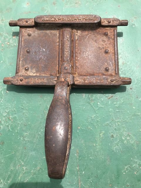 Etrille ancienne 15 Mottier (38)