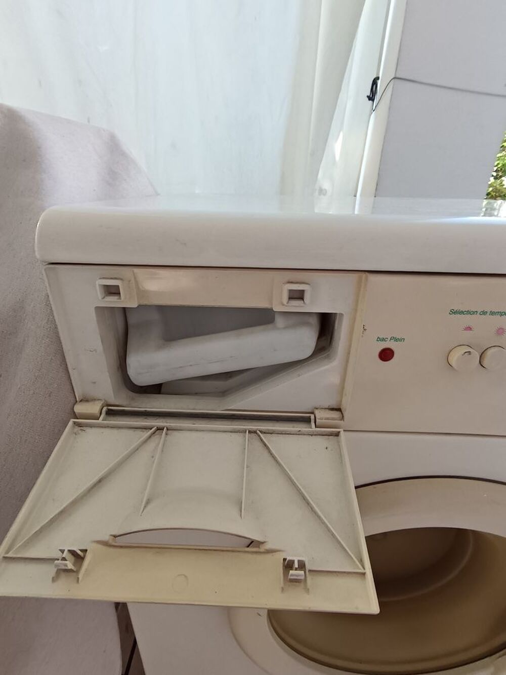 S&egrave;che-linge &agrave; hublot
Electroménager