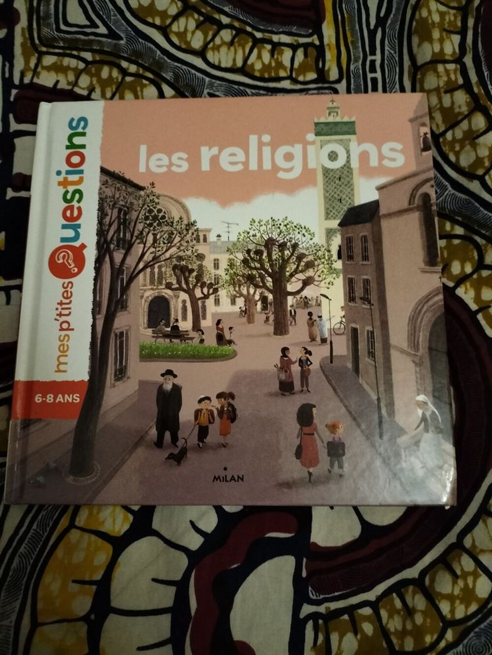 Les religions - mes P'tites questions Livres et BD