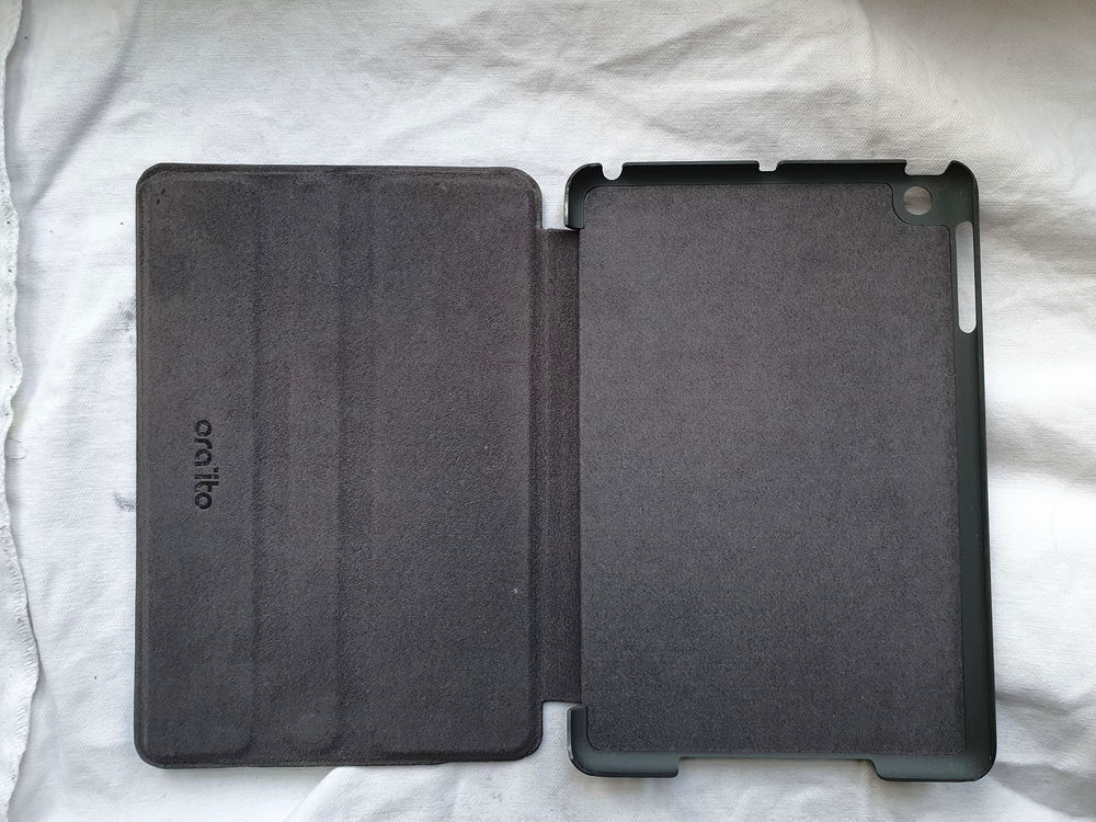 Pochette de protection pour iPad Mini (sauf derni&egrave;re gen) Matériel informatique
