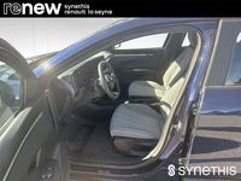 M&eacute;gane Megane E-Tech EV40 130ch standard charge Equilibre 2023 occasion 83500 La Seyne-sur-Mer