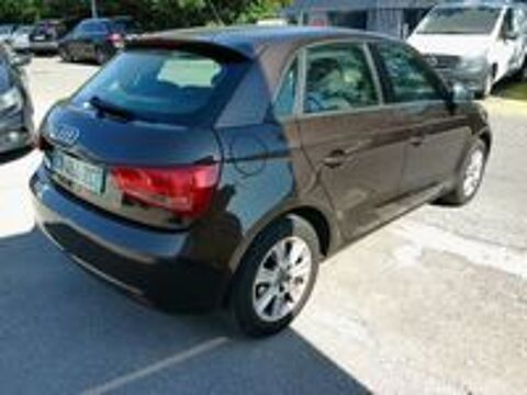 A1 Sportback 1.2 TFSI 86 Ambiente 2012 occasion 13821 La Penne-sur-Huveaune