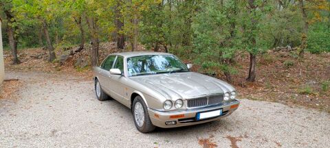 Jaguar xj Sovereign 3.2 A