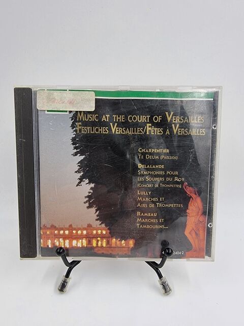 CD de musique Music at the Court of Versailles (Festliches) 1 Vulbens (74)